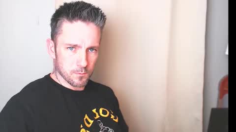 Snapshot of skylarrgrey chatting on March 30, 2026, 7:31 am SkylarGrey online show from March 30, 2026, 7:31 am