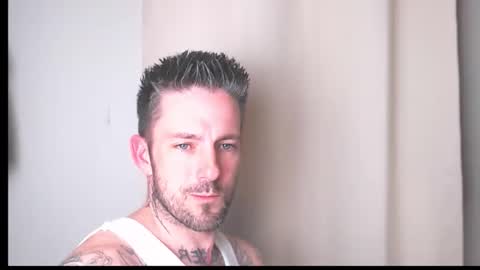 Snapshot of skylarrgrey chatting on April 5, 2026, 10:34 am SkylarGrey online show from April 5, 2026, 10:34 am
