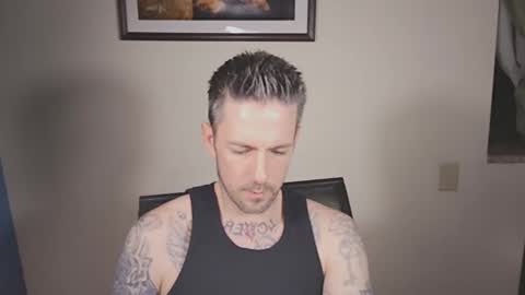 Snapshot of skylarrgrey chatting on April 10, 2026, 6:07 am SkylarGrey online show from April 10, 2026, 6:07 am