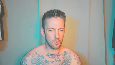 Snapshot of skylarrgrey chatting on May 14, 2026, 4:19 am SkylarGrey online show from May 14, 2026, 4:19 am