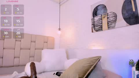    online show from January 25, 2025, 3:09 pm