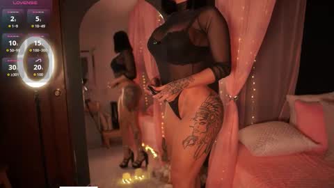    online show from October 11, 2025, 1:42 pm