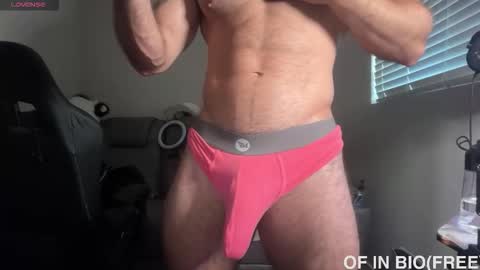 Snapshot of skylerflexes chatting on February 20, 2026, 11:38 pm Skyler Flexes online show from February 20, 2026, 11:38 pm