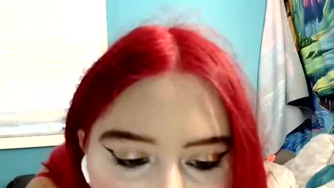 Snapshot of skylerrayy chatting on November 12, 2025, 8:41 pm skylerrayy online show from November 12, 2025, 8:41 pm