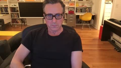 Snapshot of skyline3371 chatting on January 8, 2025, 4:44 am Skyline3371 online show from January 8, 2025, 4:44 am