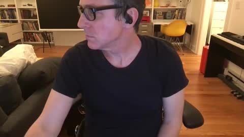 Snapshot of skyline3371 chatting on January 8, 2025, 7:45 am Skyline3371 online show from January 8, 2025, 7:45 am