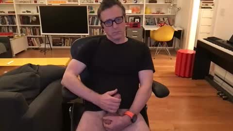 Snapshot of skyline3371 chatting on December 18, 2025, 5:02 am Skyline3371 online show from December 18, 2025, 5:02 am