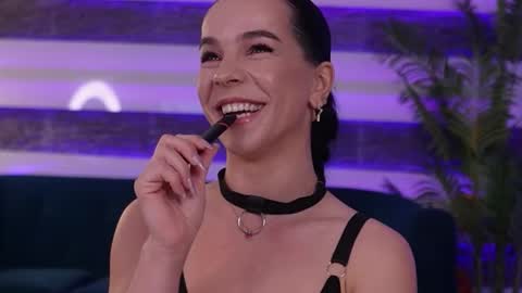 Snapshot of skymusee_ chatting on February 17, 2026, 1:51 pm Chris online show from February 17, 2026, 1:51 pm