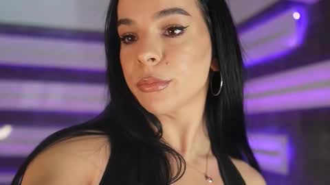 Snapshot of skymusee_ chatting on February 19, 2026, 1:18 pm Chris online show from February 19, 2026, 1:18 pm