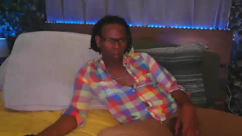 skyonetoo3 online show from October 17, 2025, 2:59 am