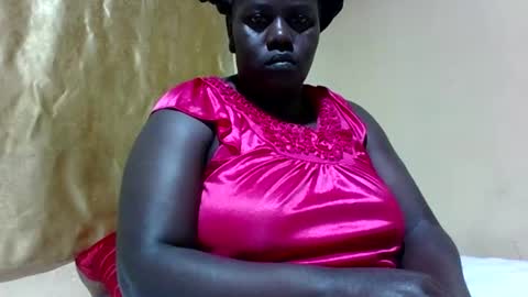 Snapshot of skyra1 chatting on January 8, 2025, 9:01 pm skyra1 online show from January 8, 2025, 9:01 pm