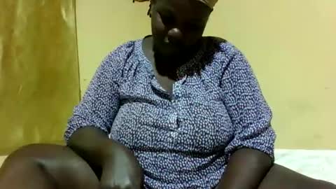 Snapshot of skyra1 chatting on January 23, 2025, 10:01 am skyra1 online show from January 23, 2025, 10:01 am