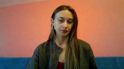 Snapshot of skyremnant chatting on December 15, 2025, 9:13 am skyremnant online show from December 15, 2025, 9:13 am