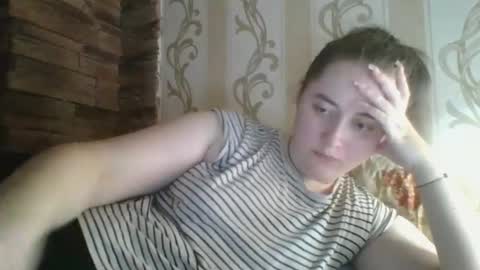 skyressie333 online show from December 3, 2025, 8:51 pm