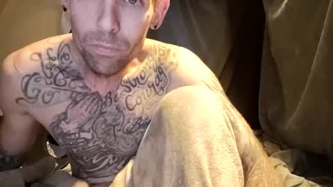 Snapshot of slangincock69 chatting on January 21, 2025, 3:10 pm SexyMFSlangincock69FYPM online show from January 21, 2025, 3:10 pm