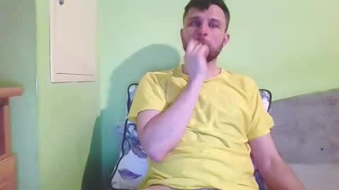 Snapshot of slaveboy32bi chatting on December 4, 2025, 9:34 pm slave boy perwers bdsmFEMDOM online show from December 4, 2025, 9:34 pm