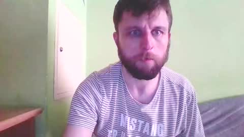 Snapshot of slaveboy32bi chatting on February 15, 2026, 12:47 pm slave boy perwers bdsmFEMDOM online show from February 15, 2026, 12:47 pm