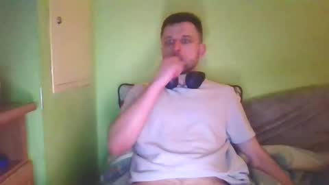 Snapshot of slaveboy32bi chatting on February 20, 2026, 11:38 pm slave boy perwers bdsmFEMDOM online show from February 20, 2026, 11:38 pm