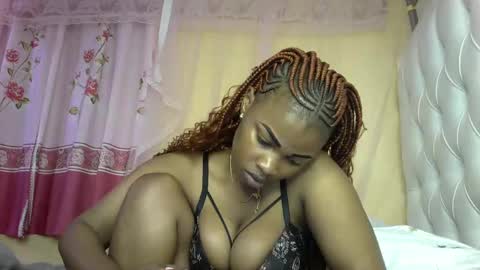 Snapshot of slayslay002 chatting on January 29, 2025, 10:22 pm Rose online show from January 29, 2025, 10:22 pm