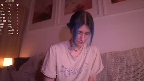 Sonya online show from November 7, 2025, 9:37 pm