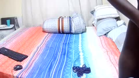slender_sweetbabe online show from July 10, 2026, 11:24 am