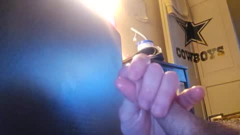 Snapshot of slevink214 chatting on December 15, 2025, 9:02 am slevink214 online show from December 15, 2025, 9:02 am