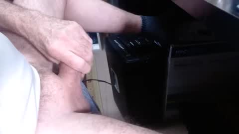 sliderguy699 online show from February 3, 2026, 11:26 am