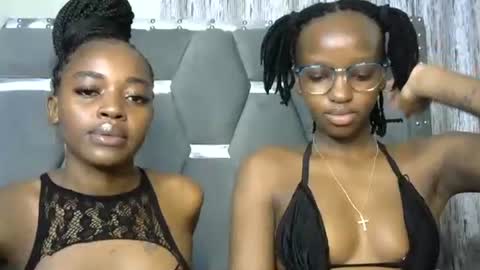 cutie online show from November 3, 2025, 8:15 am