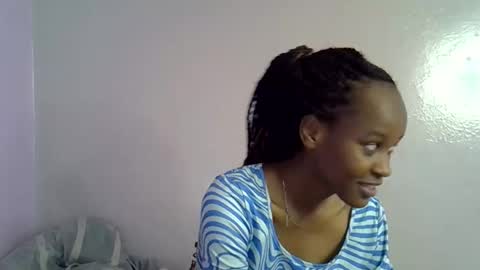 Snapshot of slim_alicia chatting on September 27, 2025, 8:08 am Alicia online show from September 27, 2025, 8:08 am