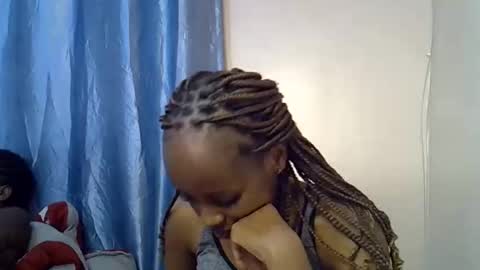 Snapshot of slim_alicia chatting on November 17, 2025, 7:41 pm Alicia online show from November 17, 2025, 7:41 pm