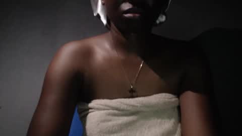 Rose online show from November 8, 2025, 6:18 pm