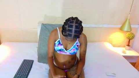 Snapshot of slim_chocobar18 chatting on February 24, 2026, 1:20 pm slim_chocobar18 online show from February 24, 2026, 1:20 pm