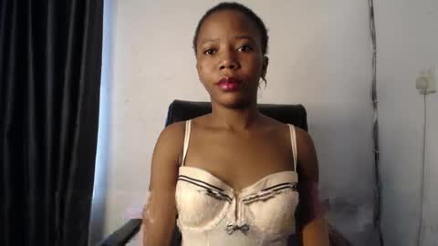 Snapshot of slim_ebonypet chatting on March 23, 2026, 8:29 am Crystal online show from March 23, 2026, 8:29 am