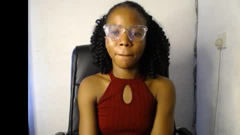 Snapshot of slim_ebonypet chatting on April 24, 2026, 3:03 pm Crystal online show from April 24, 2026, 3:03 pm