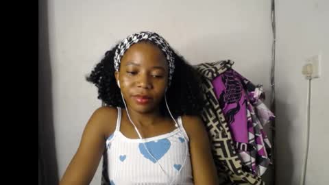 Snapshot of slim_ebonypet chatting on May 2, 2026, 8:03 pm Crystal online show from May 2, 2026, 8:03 pm