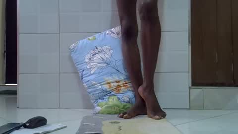 slim long01 online show from January 16, 2026, 7:34 am