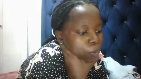 slim_petite_ebony online show from January 13, 2026, 5:40 pm