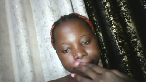Snapshot of slim_petite_ebony chatting on June 17, 2026, 7:15 pm slim_petite_ebony online show from June 17, 2026, 7:15 pm