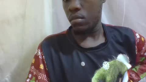 Snapshot of slimbaemagnus chatting on March 5, 2026, 11:06 am AlexShakul online show from March 5, 2026, 11:06 am