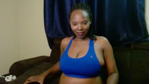 Snapshot of slimhot_ chatting on December 23, 2024, 4:39 pm slim online show from December 23, 2024, 4:39 pm