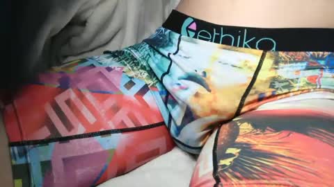 slimhungyvng online show from June 29, 2026, 5:13 pm