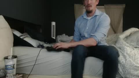 Snapshot of slimjp chatting on March 3, 2026, 12:50 am slimjp online show from March 3, 2026, 12:50 am