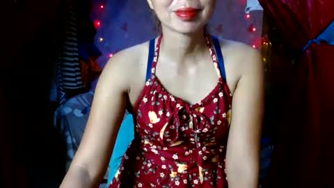 Snapshot of slimlady2023 chatting on December 22, 2024, 2:17 am Anna online show from December 22, 2024, 2:17 am