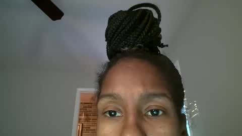 slimmmgooodiexoxo online show from November 11, 2025, 12:27 pm