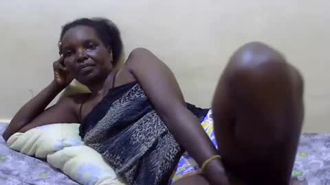 Snapshot of slimmygal chatting on February 3, 2025, 5:29 am slimmygal online show from February 3, 2025, 5:29 am