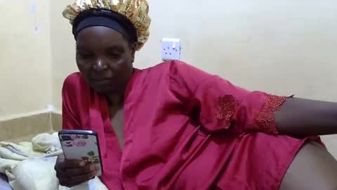 Snapshot of slimmygal chatting on February 3, 2025, 10:47 am slimmygal online show from February 3, 2025, 10:47 am