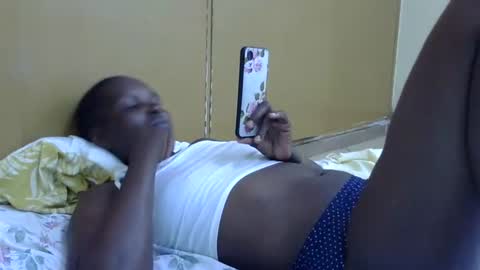 Snapshot of slimmygal chatting on February 16, 2025, 1:16 pm slimmygal online show from February 16, 2025, 1:16 pm