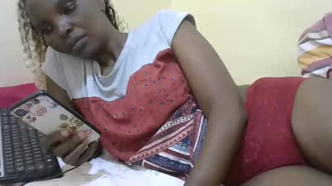 Snapshot of slimmygal chatting on September 16, 2025, 6:36 am slimmygal online show from September 16, 2025, 6:36 am