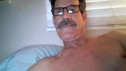 slimtallman1957 online show from January 19, 2026, 12:58 am