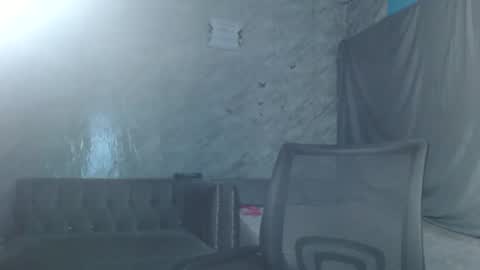 Snapshot of slimzyx chatting on September 18, 2025, 5:42 am slimzyx online show from September 18, 2025, 5:42 am